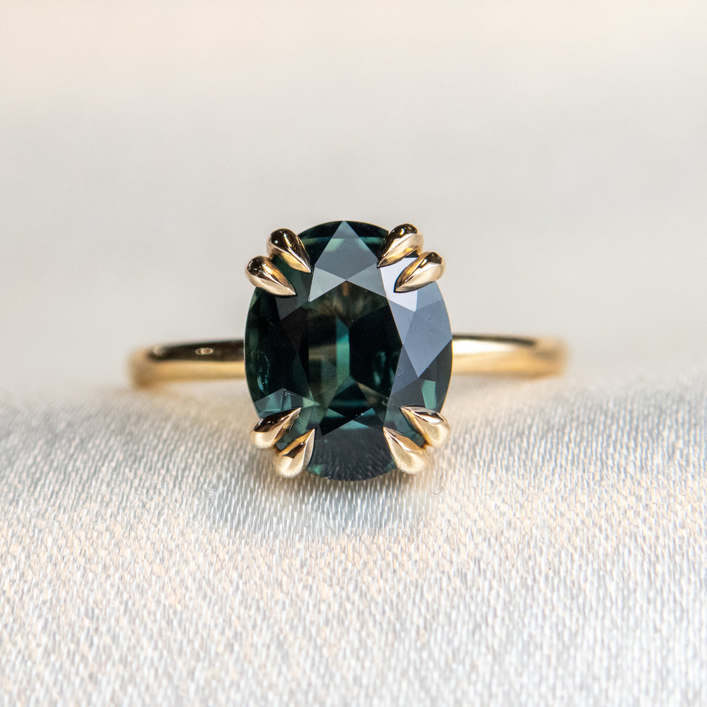 Green Sapphire Francisca Ring