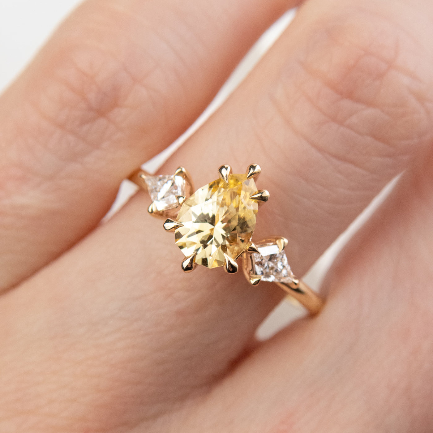 Yellow Sapphire Luzia Ring