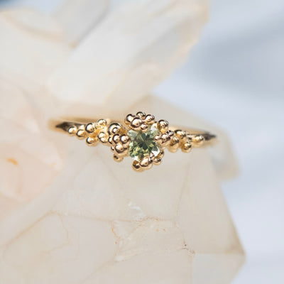 Light Green Sapphire Baleal Solitaire Ring