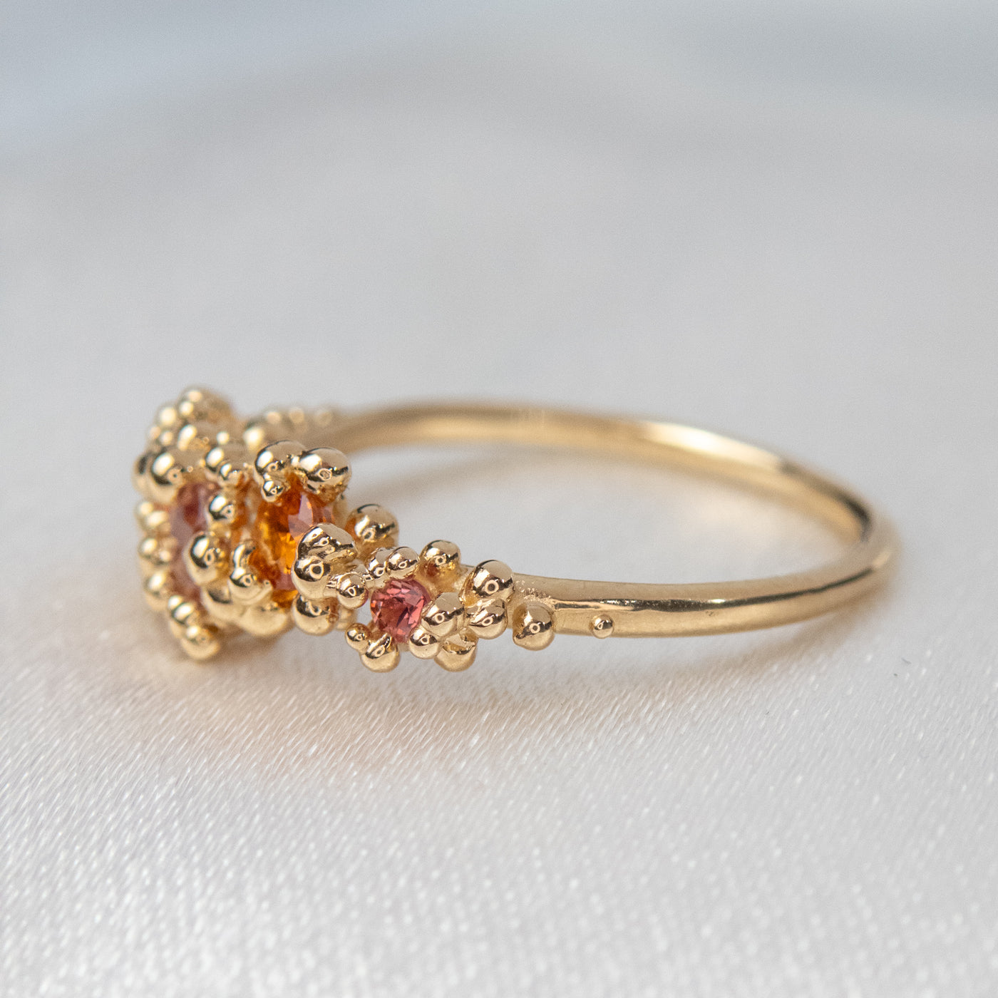 Orange Sapphire Areia Ring