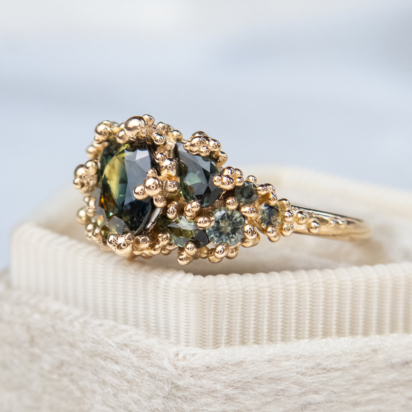 Green Parti Sapphire Baleal Cluster Ring