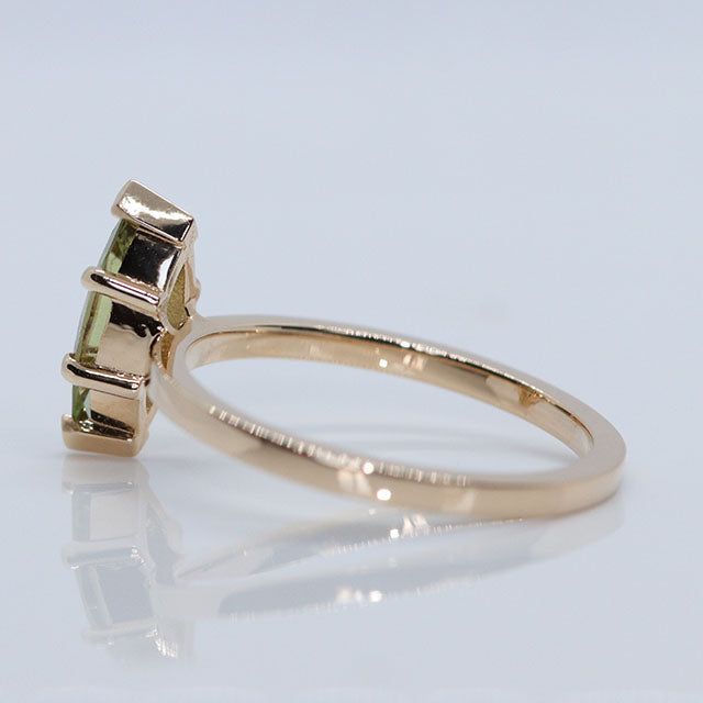 The Aurelia Olive Sapphire Ring