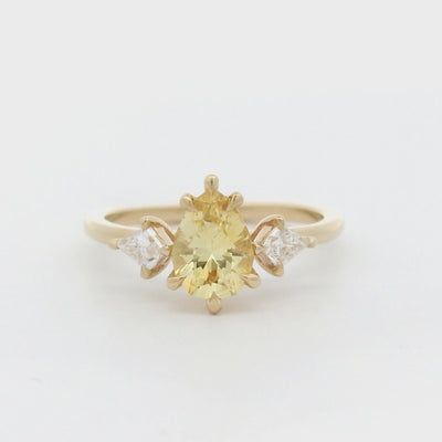 Yellow Sapphire Luzia Ring